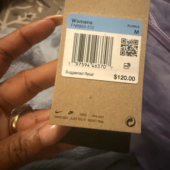 Nike Women's Running Jacket - Light Purple - Picture 7 of 7